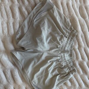 Lulu Lemon Ecru (Light Beige) Elastic Waist Athletic Shorts